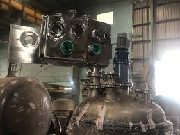 Glove Box For API Charging In Reactors (Acrylic)